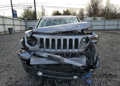 2016 Jeep Patriot Latitude из США, поврежденный, VIN 1C4NJRFB8GD709181